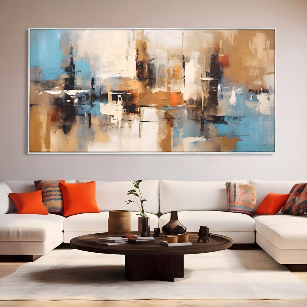 Tablou canvas cu pictura abstracta cu linii verticale, in rama de aluminiu argintiu, pe perete intr-un living